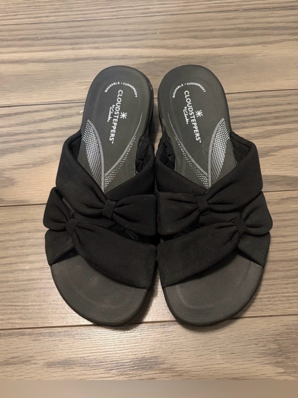 Cloudsteppers by Clarks Black Bow Slide Sandals for Women